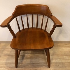 木製　椅子①