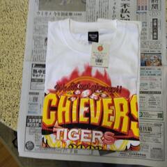 値下げします‼️阪神タイガーTシャツ。新品写メ撮影の為袋開封しました。