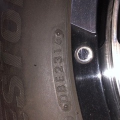 ジープグランドチェロキーサミット用ホイール付きスタッドレスタイヤです