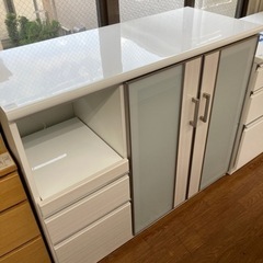 2枚扉キッチンカウンターニトリ ポスティア入荷しました！