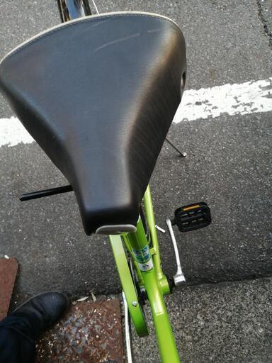 変速付きライトグリーンオシャレ自転車 カゴ＆カギ（オプション）付