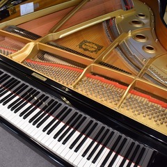 ヤマハ中古グランドピアノ　C3E（1991年製造）