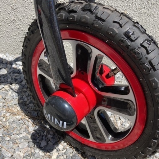【ほぼ未使用】MINI キックバイク　ストライダー
