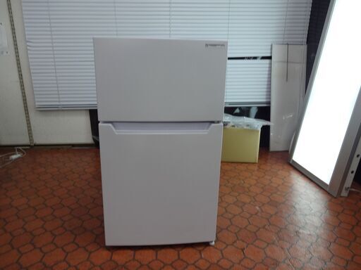ID 030350　冷蔵庫　２ドア　ヤマダ　87L　２０２０年製　YRZ-C09H1