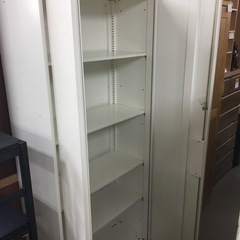 取引場所 南観音 K 2206-099 スチールキャビネット 鍵あり キズあり