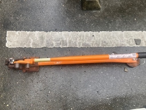 【鉄筋押切】