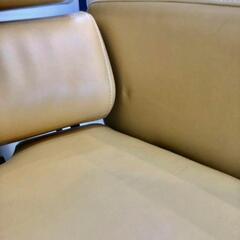 タカラベルモント社製　バックシャンプー(イエロー)　ダブルステップタイプ