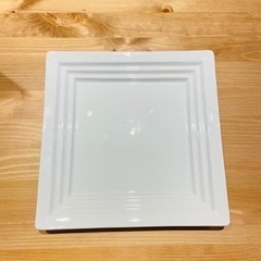 正方形　大皿　1枚