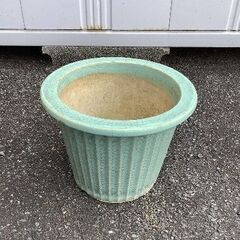 中型（20ｘ25㎝）　陶器植木鉢
