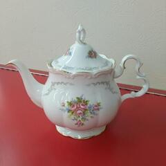 ROYAL ALBERT ロイヤルアルバート ティポット