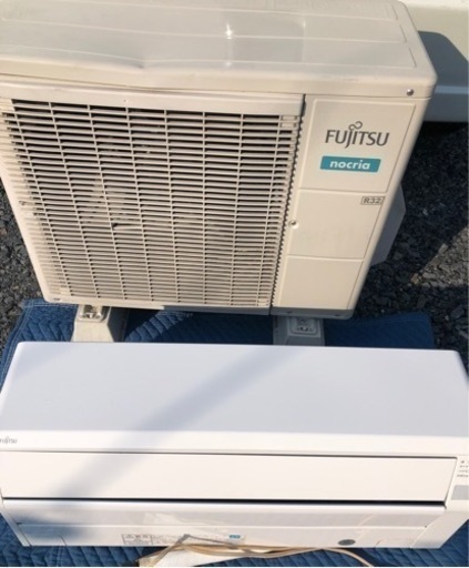 富士通　2017年製　冷暖房エアコン　取付込み