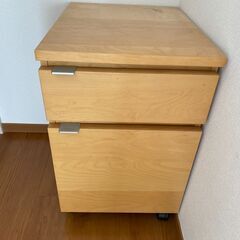 【イケア /IKEA】デスクワゴン①（机の横に置く引き出し）