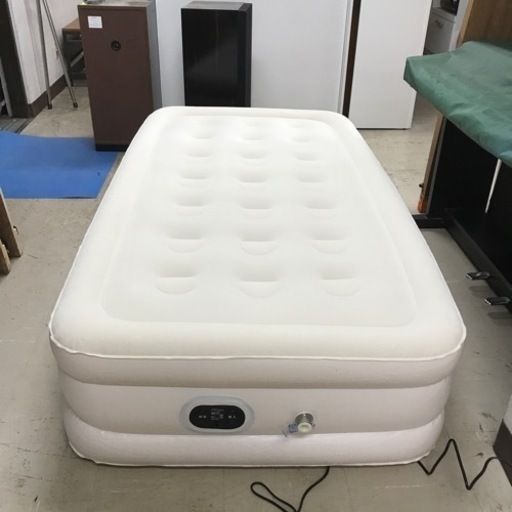 取引場所　南観音　V2206-132 電動エアーベッド　ホワイト　シングルサイズ　美品