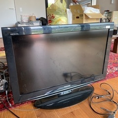 REGZA 液晶テレビ　32インチ　2011年製