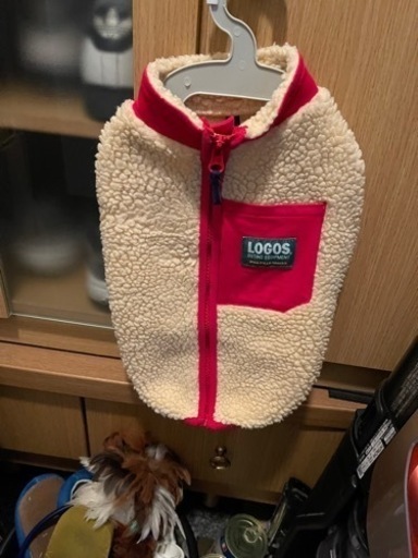 トイプードルに着させていました。