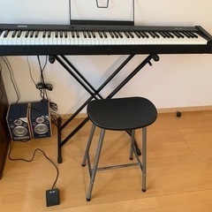 電子ピアノ　KORG SP-100