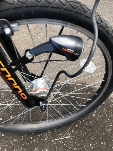 あさひ24インチ外装6段ハブダイナモオートライトサークルロック