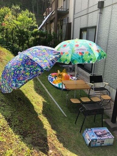 バーベキューコンロ、テーブルセット他、一式