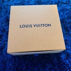 LOUIS VUITTONの箱