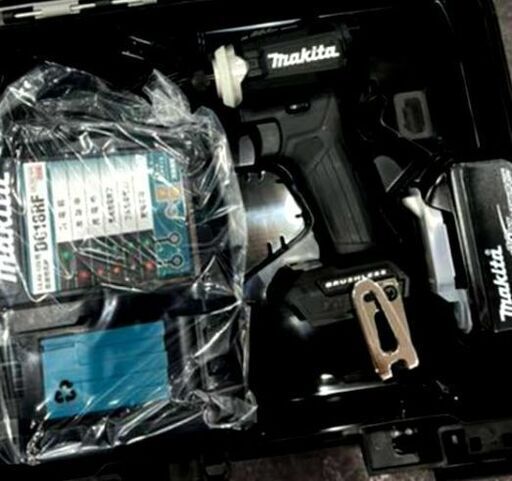 ②インパクトドライバー makita TD171 バッテリー1個