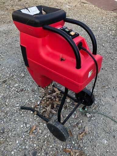 ☆彡動作良好! ガーデンシュレッダー 音の静かな粉砕機!!植木・庭木・家庭菜園・チップ!