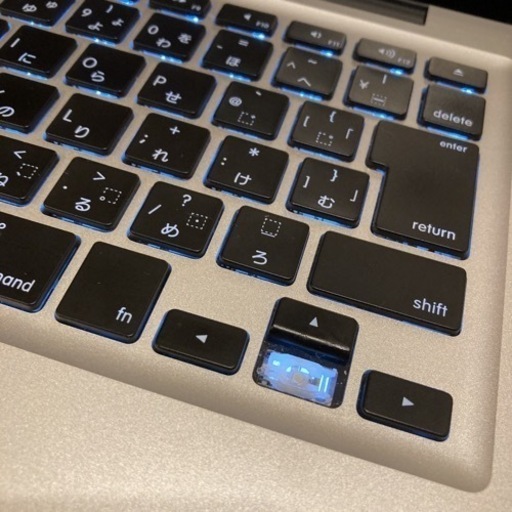 MacBook Air 13インチ Mid 2013 MD760J/A」軽量薄型モバイルノートPC