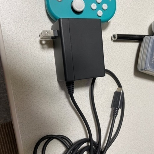 Nintendo　Switch　Light