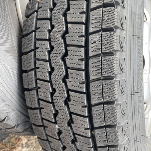 175R14 8PRスタッドレスタイヤ5穴