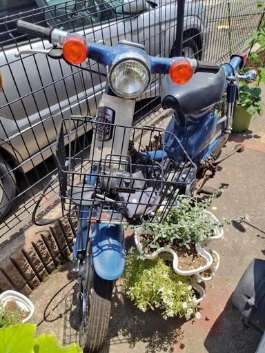 ホンダカブFI　部品取り