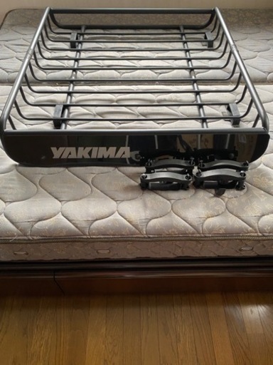 ルーフラック　　Yakima
