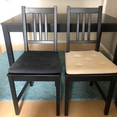 IKEA ダイニングテーブル(６人用)&椅子4つ