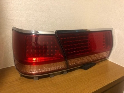 17クラウン LEDテールランプ