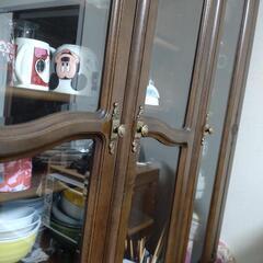 食器棚　6月20日まで