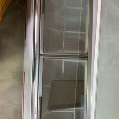 アイスクリーム販売用ショーケース　陳列台？あり　