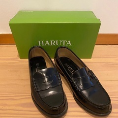 HARUTA 黒　22.5㎝EE