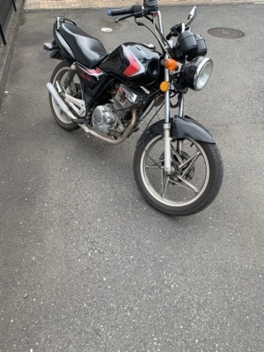 スズキ en125