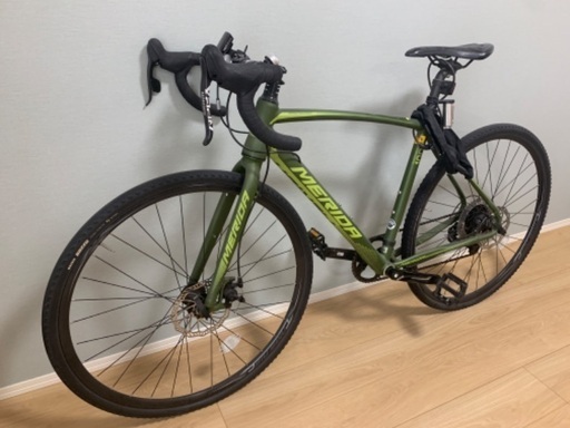 ロードバイク　メリダ　MERIDA ROADTOURER 100