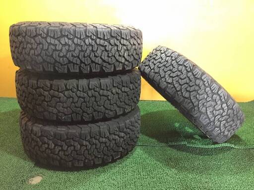 No.865　ブラックフォース　16×7J　5穴　PCD114.3　+42　BFグッドリッチ　オールテレーン　LT235/70R16　2019年製
