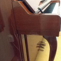 YAMAHAアップライトピアノ【木目調・猫脚🐱】#美品
