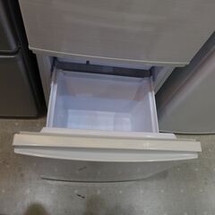 シャープ 2020年製 137L 冷蔵庫 SJ^D14F-W 【モノ市場東海店】151