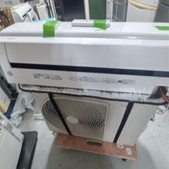 現金取引です。東芝エアコン6畳用2020年製別館においてます