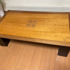 HUKLA  木製テーブル　お譲り致します