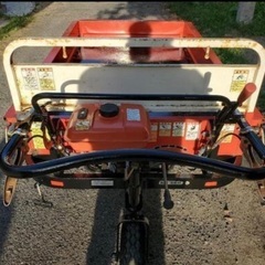 カワシマ製の農業運搬車です