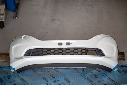 フリード GB5 GB6 GB7 GB8 フロントバンパー パールホワイト NH788P 新車外し品 71101-TDK-0000 ホンダ フリード GB系 GB5&frasl;GB6&frasl;GB7&frasl;GB8 純正 フロントバンパー 71100