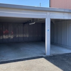 イナバ　物置　ガレージ