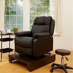 リクライニングチェア 美容系の施術にピッタリです！