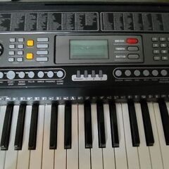 【美品】電子ピアノ プレイタッチ61 SR-DP03