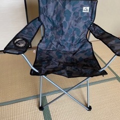キャンプアウト　折り畳み椅子
