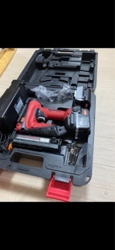 MAX 充電ピン