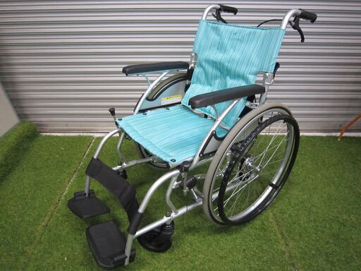 【中古】　車椅子 　自走式　（水色）